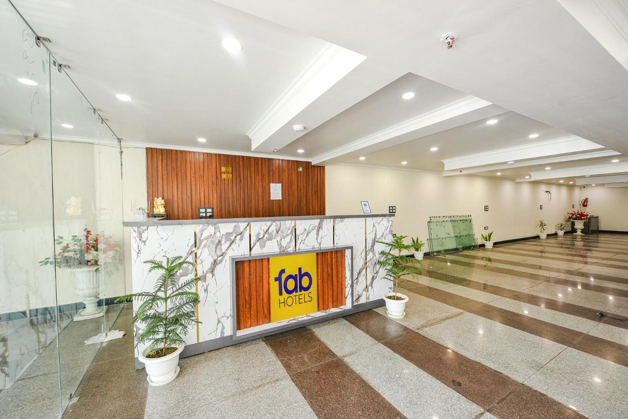 Fabhotel Prime Apple Tree Residency Нью-Дели Экстерьер фото