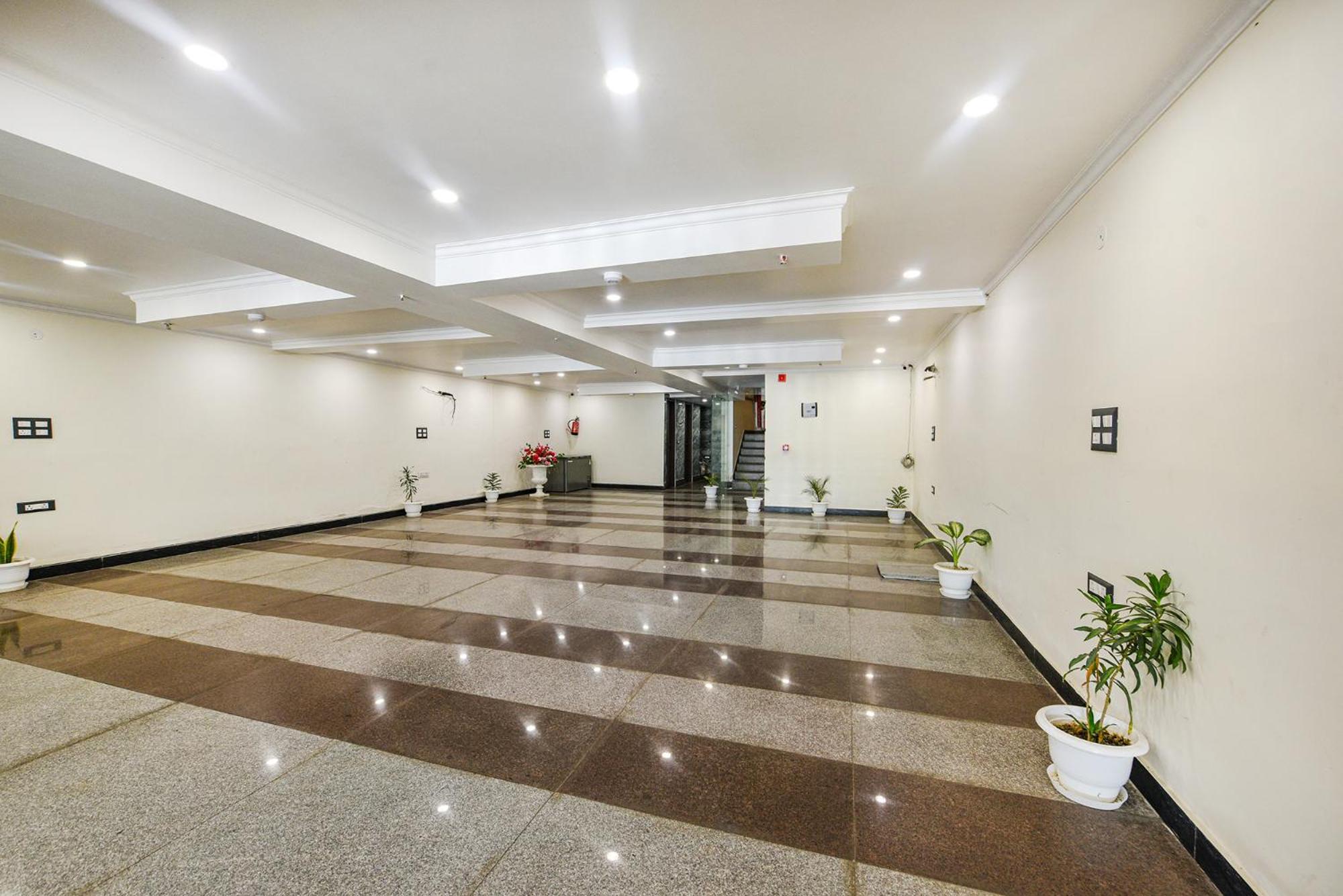 Fabhotel Prime Apple Tree Residency Нью-Дели Экстерьер фото