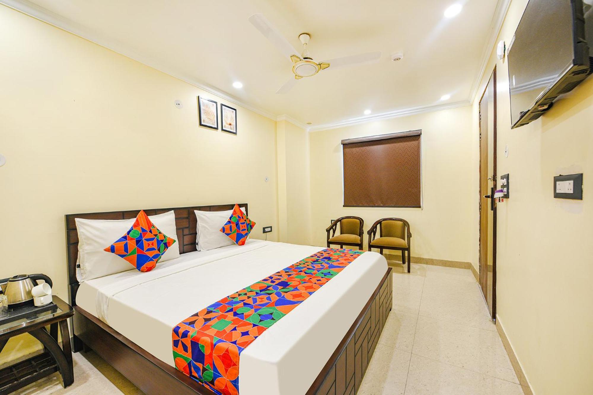 Fabhotel Prime Apple Tree Residency Нью-Дели Экстерьер фото